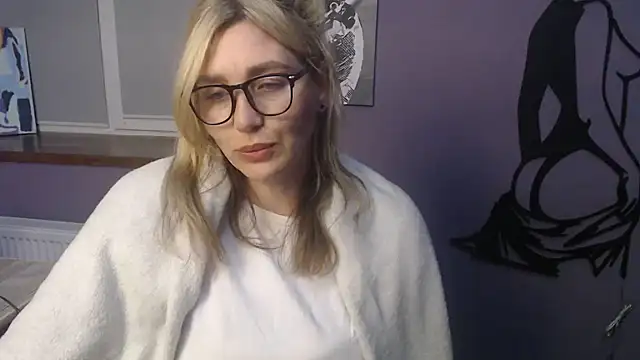 Snapshot of _sexy_lady chatting on May 2026 04:04:02 PM sexy lady online show from May 2026 04:04:02 PM
