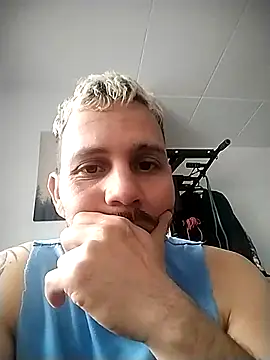 Snapshot of mikilod chatting on March 2026 02:34:01 PM mikilod online show from March 2026 02:34:01 PM