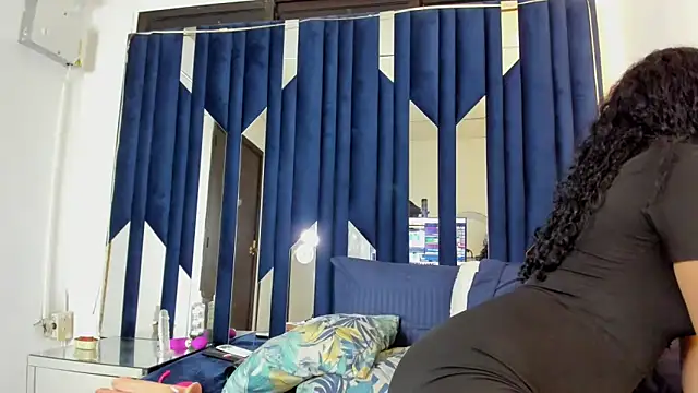 Sofia-candyht online show from January 2025 07:57:01 AM