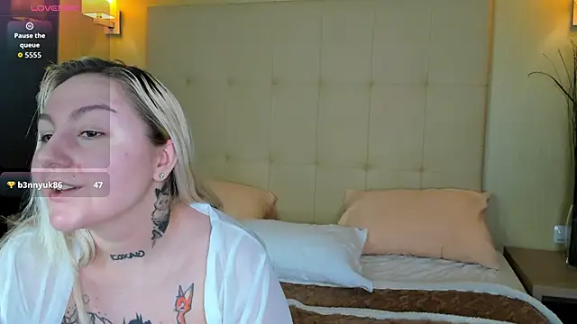 Debbie Taylor online show from February 2026 05:35:02 PM