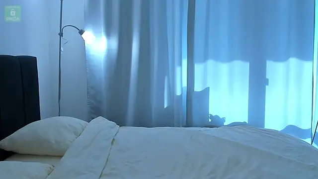 erika hoiree online show from April 2026 07:36:02 AM