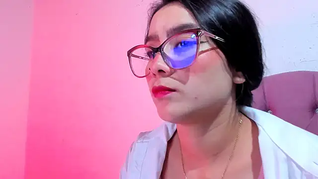 Snapshot of teffy_lee chatting on December 2024 11:31:02 PM teffy lee online show from December 2024 11:31:02 PM