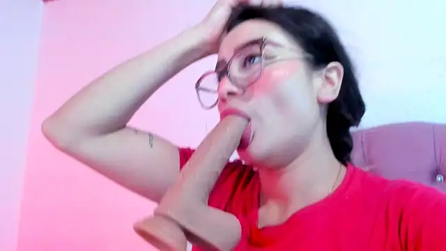 Snapshot of teffy_lee chatting on December 2024 06:48:01 PM teffy lee online show from December 2024 06:48:01 PM