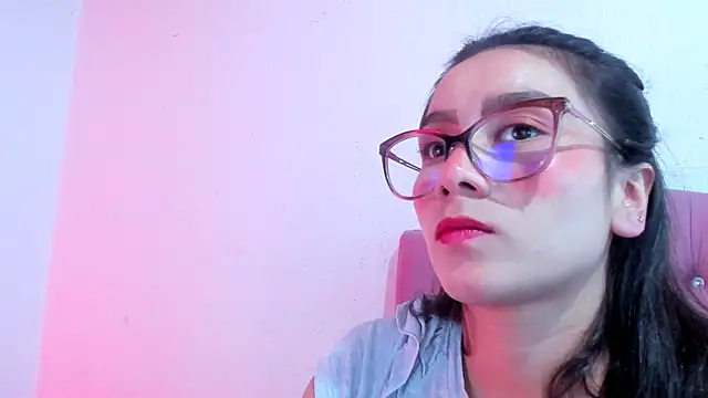 Snapshot of teffy_lee chatting on December 2024 08:03:02 PM teffy lee online show from December 2024 08:03:02 PM