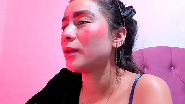 Snapshot of teffy_lee chatting on January 2025 11:53:02 PM teffy lee online show from January 2025 11:53:02 PM