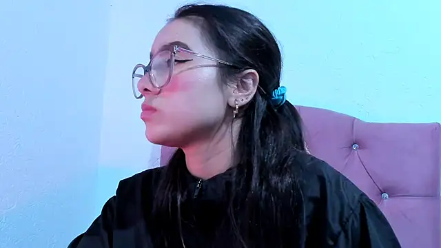 Snapshot of teffy_lee chatting on February 2025 08:49:02 PM teffy lee online show from February 2025 08:49:02 PM