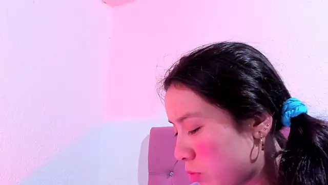 Snapshot of teffy_lee chatting on February 2025 11:57:02 PM teffy lee online show from February 2025 11:57:02 PM