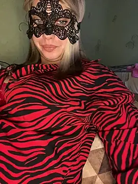 Snapshot of 69Laura696 chatting on February 2025 09:25:01 PM 69Laura696 online show from February 2025 09:25:01 PM