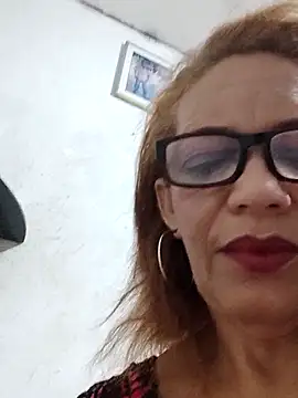 Snapshot of PervertedMature chatting on February 2025 04:00:02 AM PervertedMature online show from February 2025 04:00:02 AM