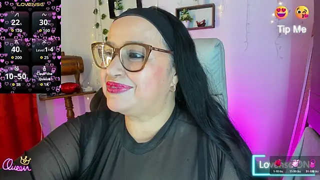 Gia Nahomi online show from March 2026 11:05:01 PM