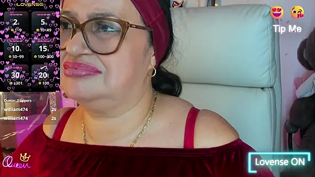 Gia Nahomi online show from May 2026 12:29:02 AM