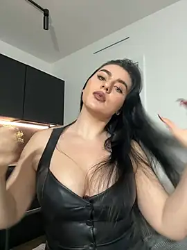 Snapshot of Evelyn___Sweet chatting on April 2026 07:54:01 PM Evelyn Sweet online show from April 2026 07:54:01 PM