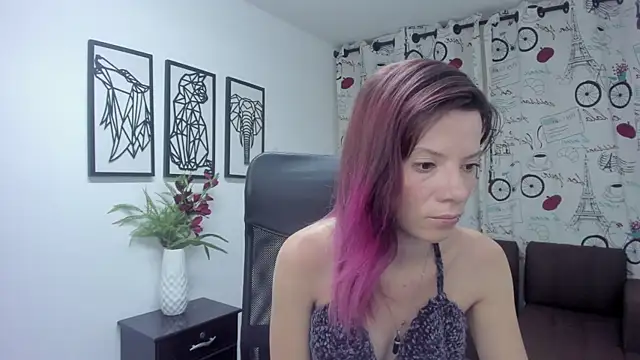 DanaaRey online show from February 2025 11:28:02 AM