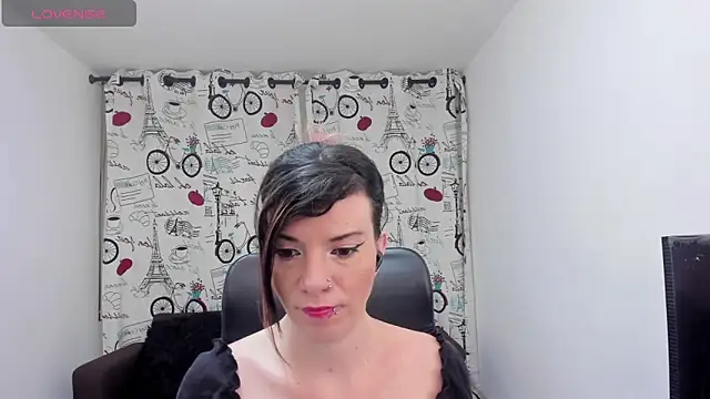 DanaaRey online show from October 2025 02:50:01 PM