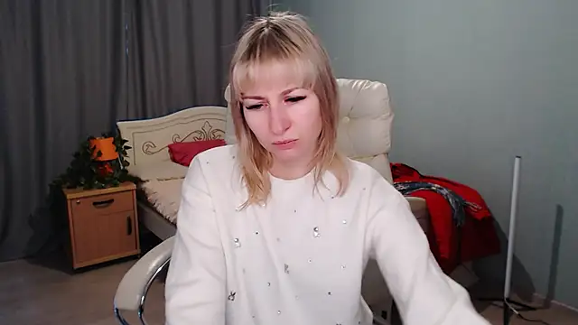 Snapshot of Incredible_Ariela chatting on December 2024 08:44:02 AM Incredible Ariela online show from December 2024 08:44:02 AM