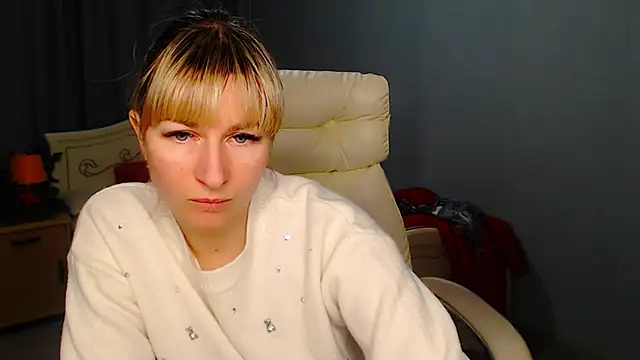 Snapshot of Incredible_Ariela chatting on January 2025 02:03:02 PM Incredible Ariela online show from January 2025 02:03:02 PM