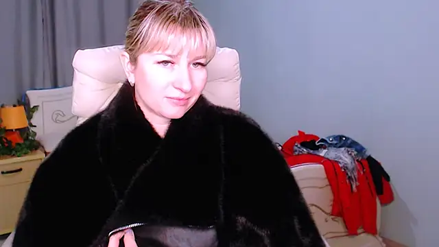 Snapshot of Incredible_Ariela chatting on January 2025 11:10:01 PM Incredible Ariela online show from January 2025 11:10:01 PM