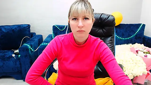 Snapshot of Incredible_Ariela chatting on March 2025 11:00:01 AM Incredible Ariela online show from March 2025 11:00:01 AM