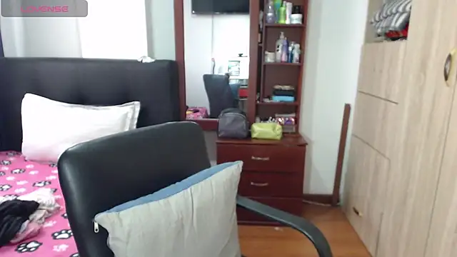 miia-big1boobs  online show from February 2025 06:27:02 PM