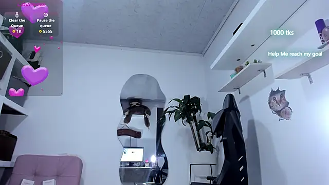 Snapshot of emily_palmeer chatting on September 2025 10:51:01 AM emily palmeer online show from September 2025 10:51:01 AM