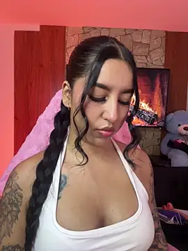 Tamara Roberts1 online show from May 2026 11:11:01 PM