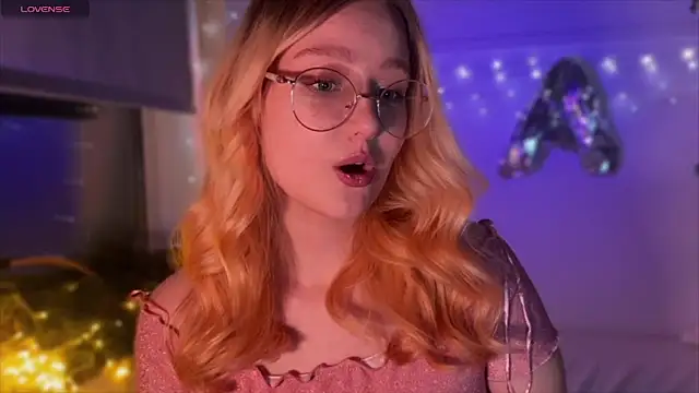 JacyWinslat online show from February 2025 10:51:02 PM