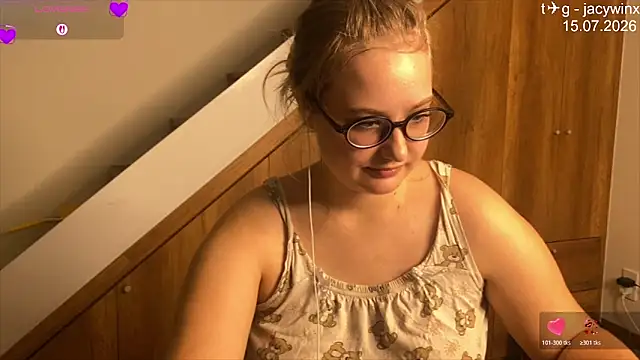 JacyWinslat online show from July 2026 08:47:02 PM