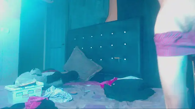 Snapshot of DOMINANTE_KLOE_ chatting on December 2024 05:47:02 AM DOMINANTE KLOE online show from December 2024 05:47:02 AM