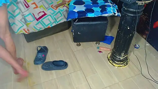 Snapshot of DOMINANTE_KLOE_ chatting on January 2025 09:23:01 AM DOMINANTE KLOE online show from January 2025 09:23:01 AM