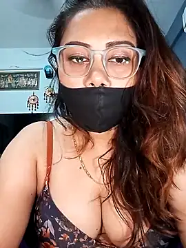 Cute-mona online show from March 2025 07:39:01 PM