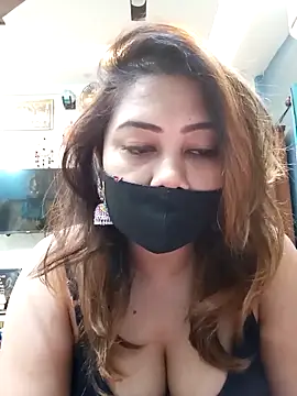 Cute-mona online show from February 2026 07:42:02 PM