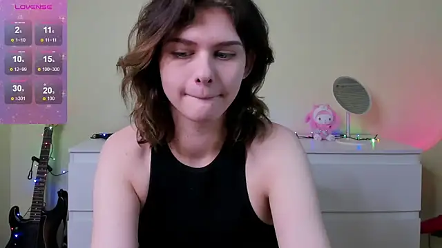 JulieTaylors online show from February 2025 07:28:02 PM