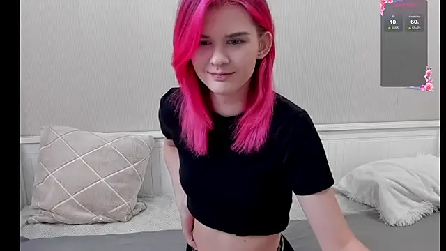 JulieTaylors online show from October 2025 09:46:01 PM