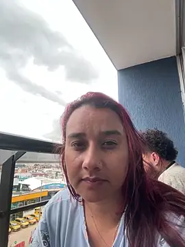 Cafeziitha02 online show from October 2025 05:24:02 PM