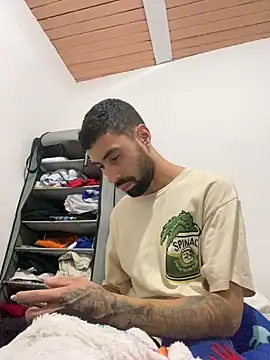 macg96 online show from December 2025 08:30:01 AM