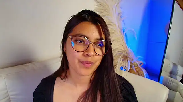 Rebeca Williams  online show from February 2025 05:14:01 AM