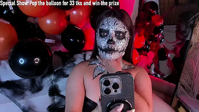 Rebeca Williams  online show from October 2025 11:55:02 AM