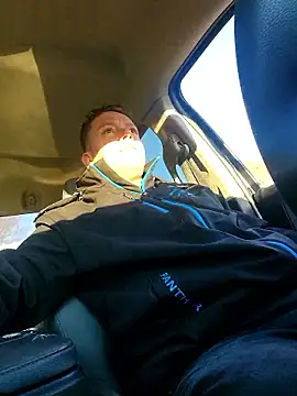 Bigtater1999 online show from January 2026 01:05:01 PM