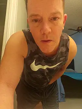 Bigtater1999 online show from March 2026 04:37:01 PM