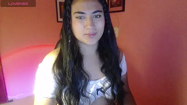 bunnyemilyrose36 online show from October 2025 10:34:02 AM