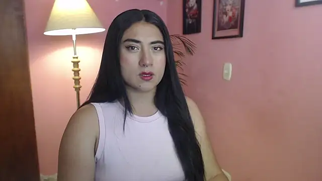 bunnyemilyrose36 online show from April 2026 02:33:01 PM