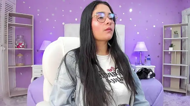 scarlette 15  online show from January 2026 03:22:02 AM