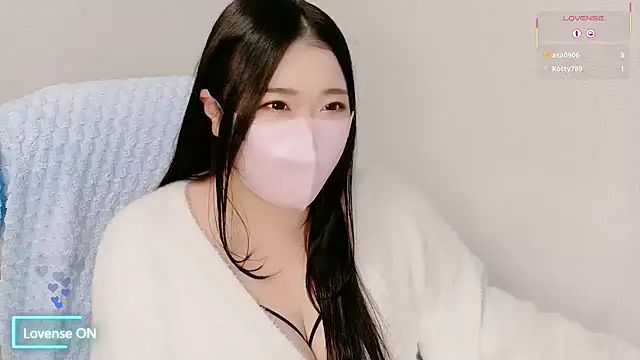 Snapshot of yukinko_o_ chatting on October 2025 02:07:02 PM yukinko o online show from October 2025 02:07:02 PM