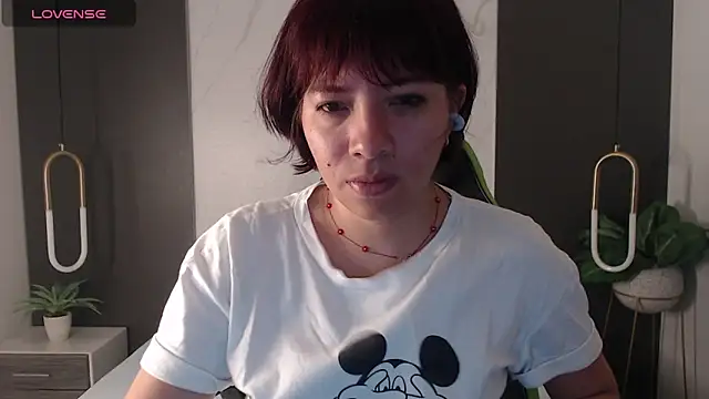 Snapshot of alma_fenix chatting on March 2025 12:12:01 PM alma fenix online show from March 2025 12:12:01 PM