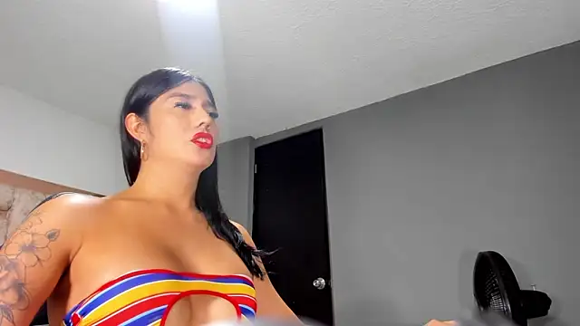 ZachaTompson online show from October 2025 09:25:01 PM