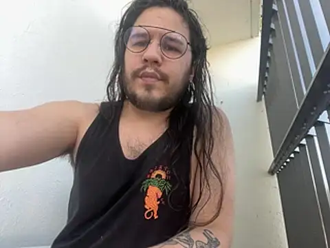 Snapshot of bananahot31 chatting on February 2026 12:47:02 PM bananahot31 online show from February 2026 12:47:02 PM