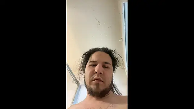 Snapshot of bananahot31 chatting on April 2026 07:03:02 AM bananahot31 online show from April 2026 07:03:02 AM