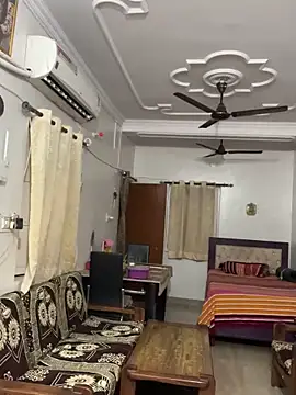 John desihunk online show from December 2024 10:44:02 AM