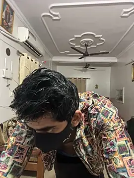 John desihunk online show from December 2024 12:43:02 PM