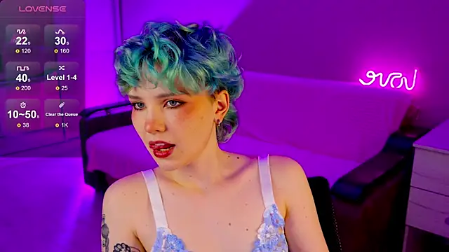 School Love online show from December 2024 07:25:02 PM